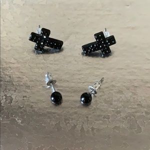 Set of 2 Earrings